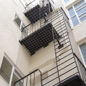 Netting installed on fire escape